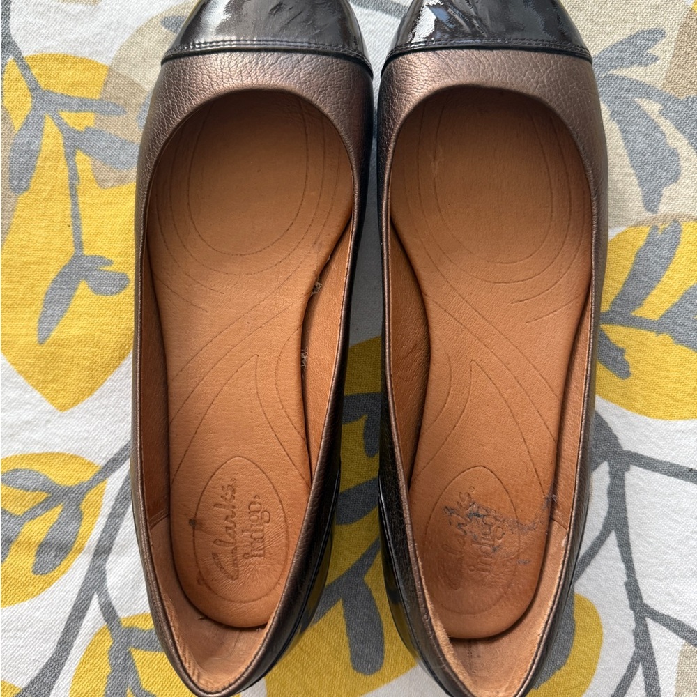 Clarks brown Women's Flats 7.5W